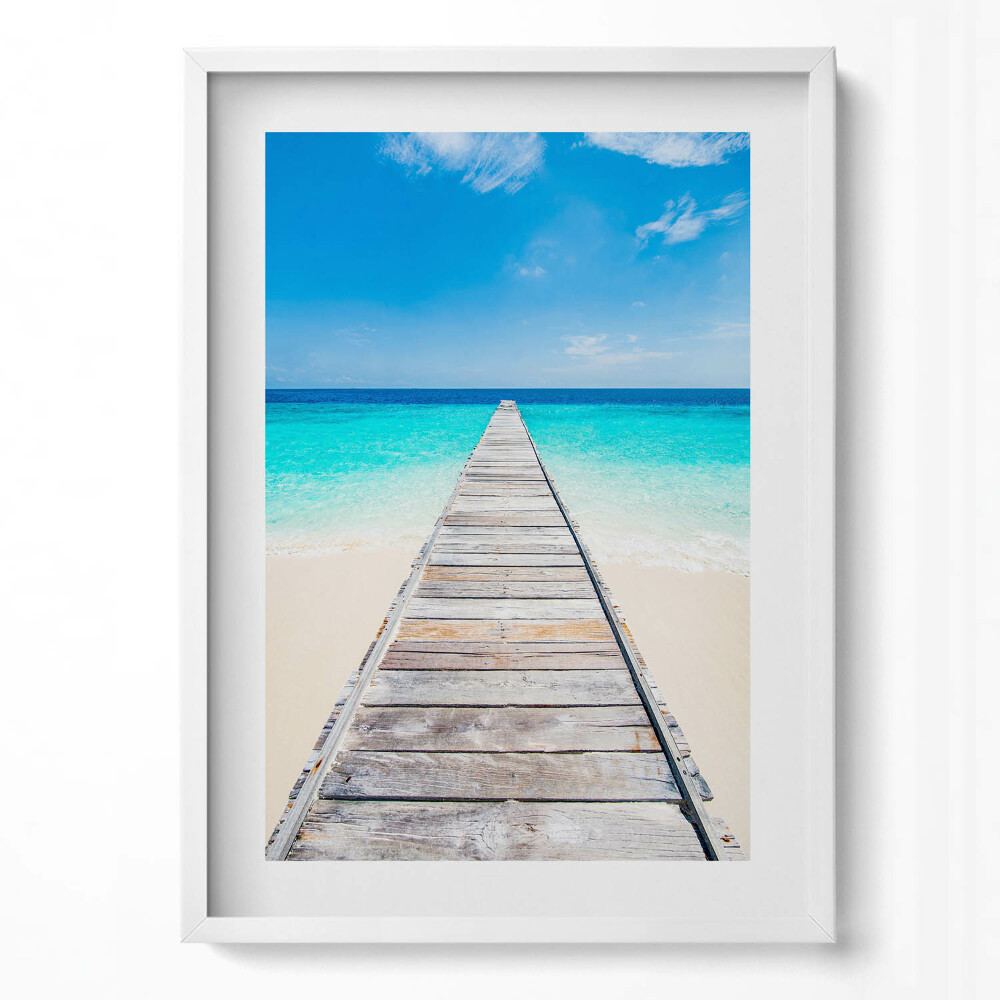 Függőleges kép keretben Tengerparti móló világoskék víz