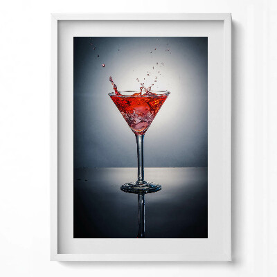 Függőleges kép keretben Vörös koktél pezsgő buborékokkal