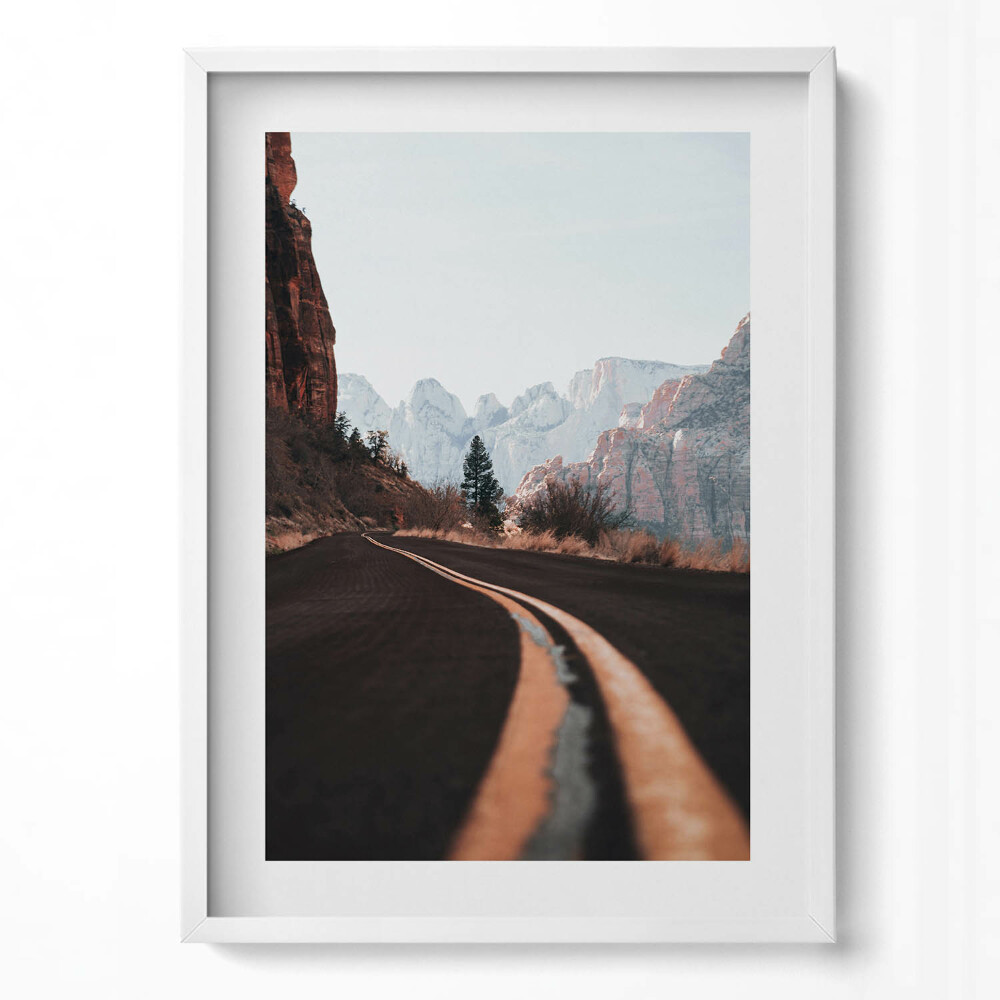 Függőleges kép keretben Hegyek és kanyargós út