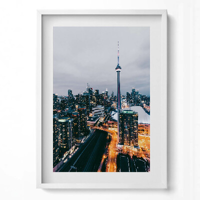 Függőleges kép keretben Toronto városképe éjszaka