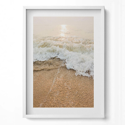 Függőleges kép keretben Tengerparti hullámok és napfény