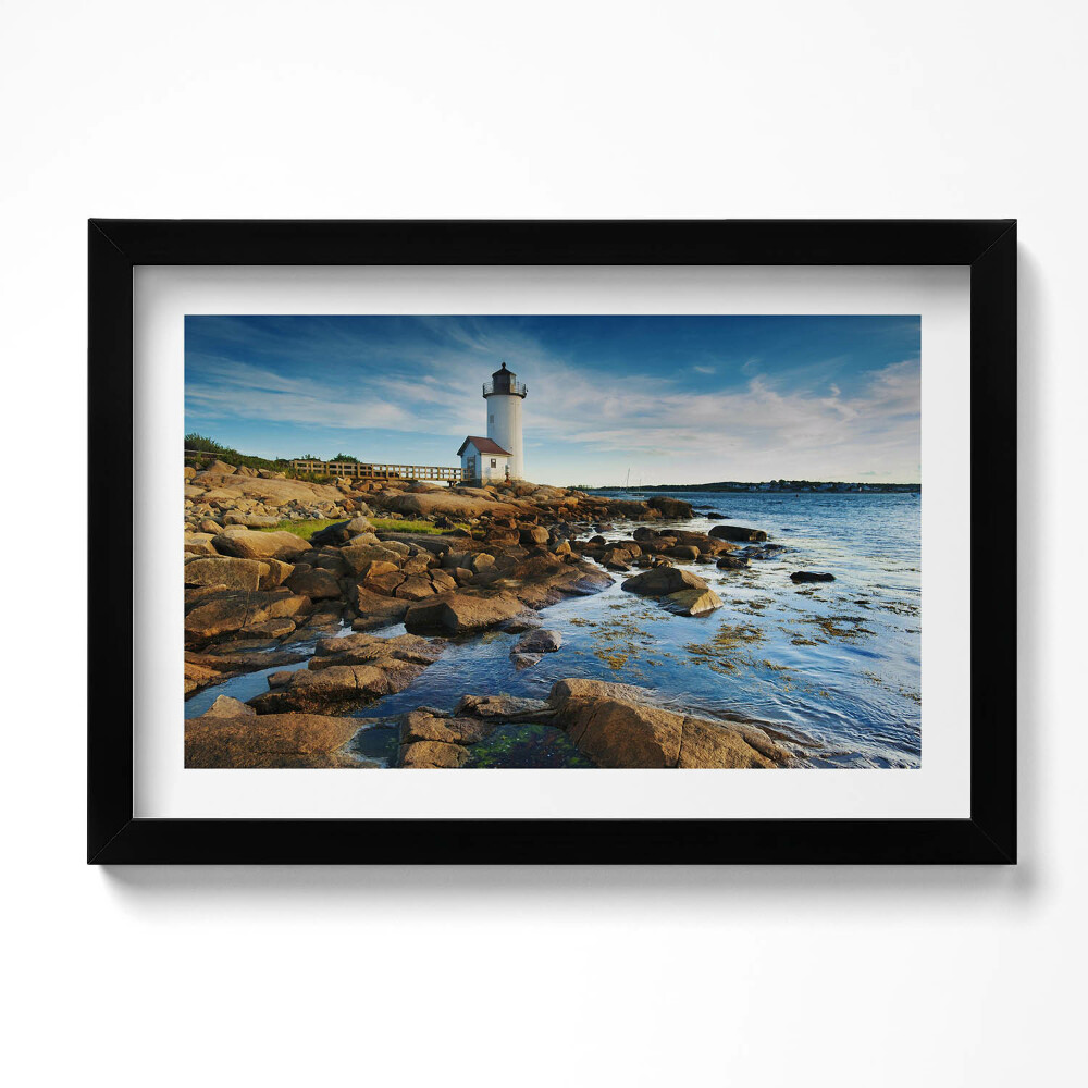 Keretezett kép Világítótorony, sziklák és égbolt tájkép