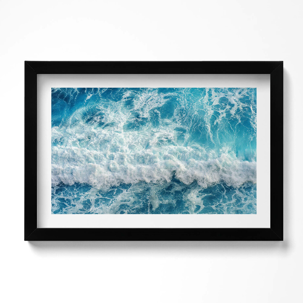 Keretezett kép Madártávlatból egy óceáni hullám