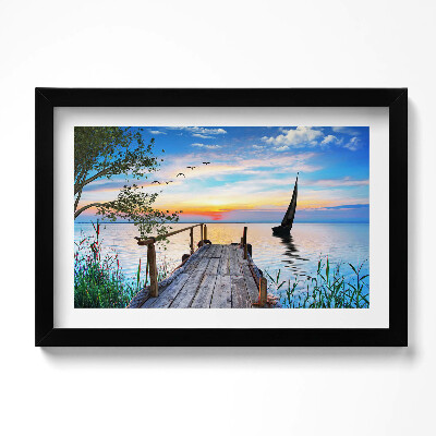 Kép keretben Vitorlás egy tavon