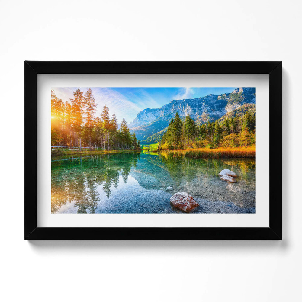 Keretezett kép Hegyek folyója Tájkép