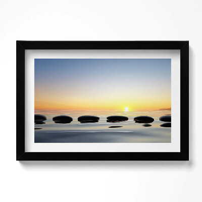 Keretezett kép Kövek a vízen napfelkeltekor - zen