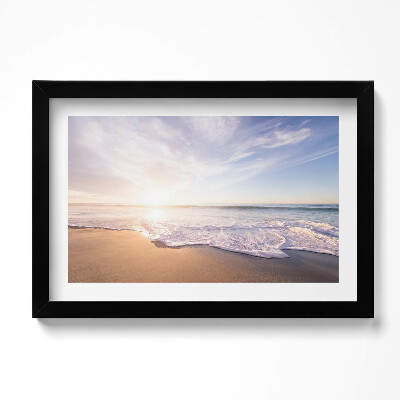 Keretezett kép Nyugodt kilátás a tengerpartra és a tengerre