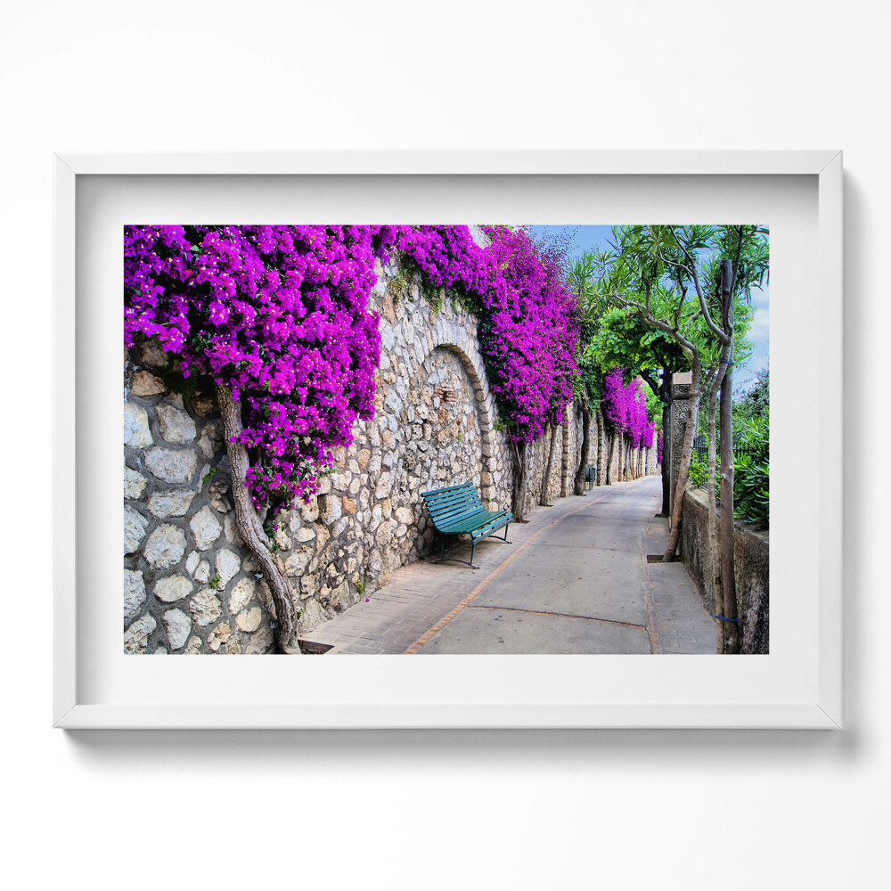 Kép keretben Virágzó fal zöld pad