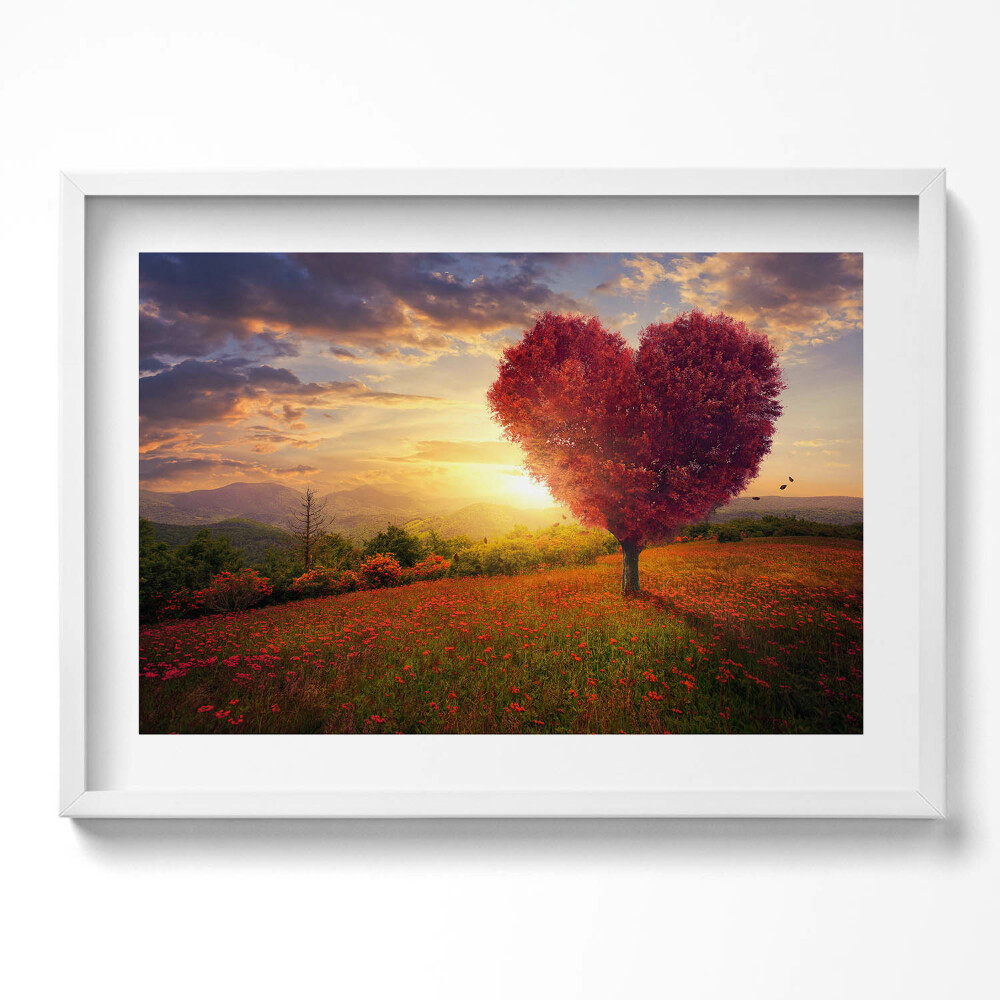 Kép keretben Szív alakú fa naplementében