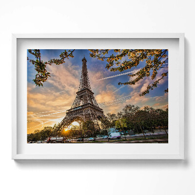 Kép keretben Eiffel-torony naplementében