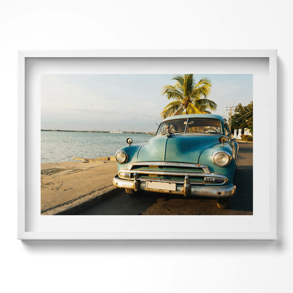 Kép keretben Régi autó a tengerparton