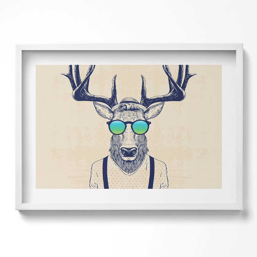Kép keretben Szarvas napszemüvegben pólóban
