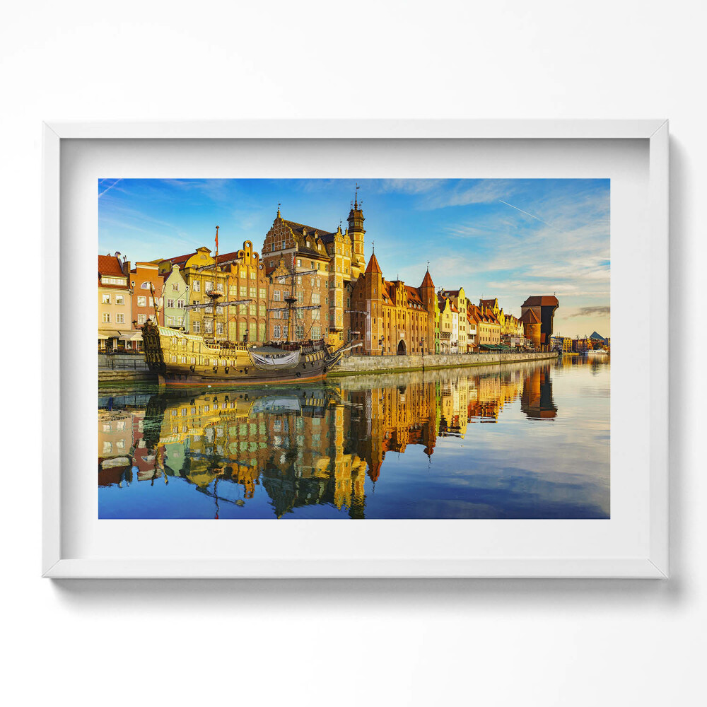 Kép keretben Városi táj vízparti épületek