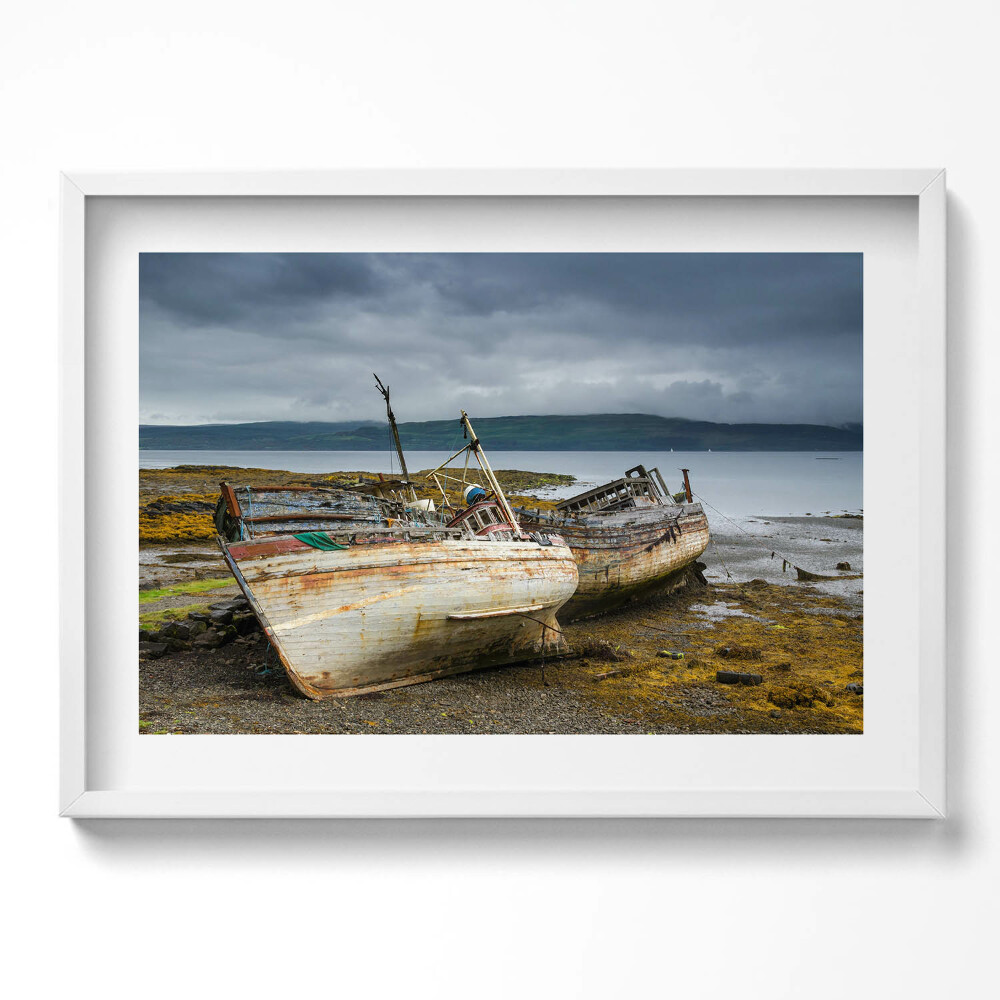 Kép keretben Hajók romjai a tengerparton