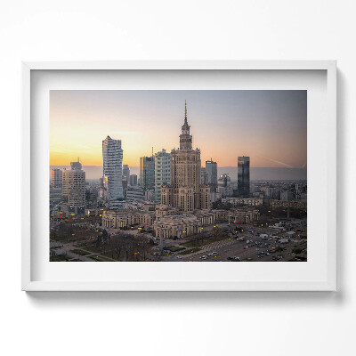 Kép keretben Varsói felhőkarcoló naplementében