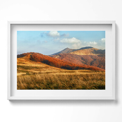 Kép keretben Tavaszi táj hegyekkel és fákkal