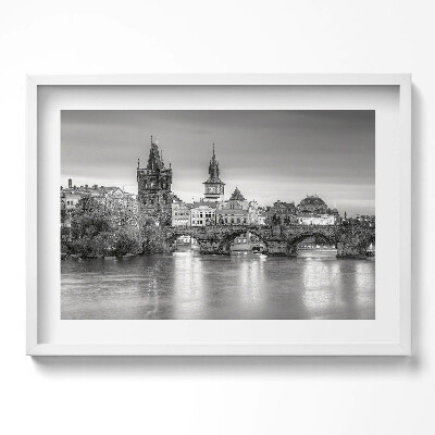 Kép keretben Híd és város látképe