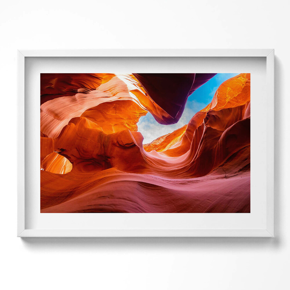 Kép keretben Vöröses sziklaformációk és ég