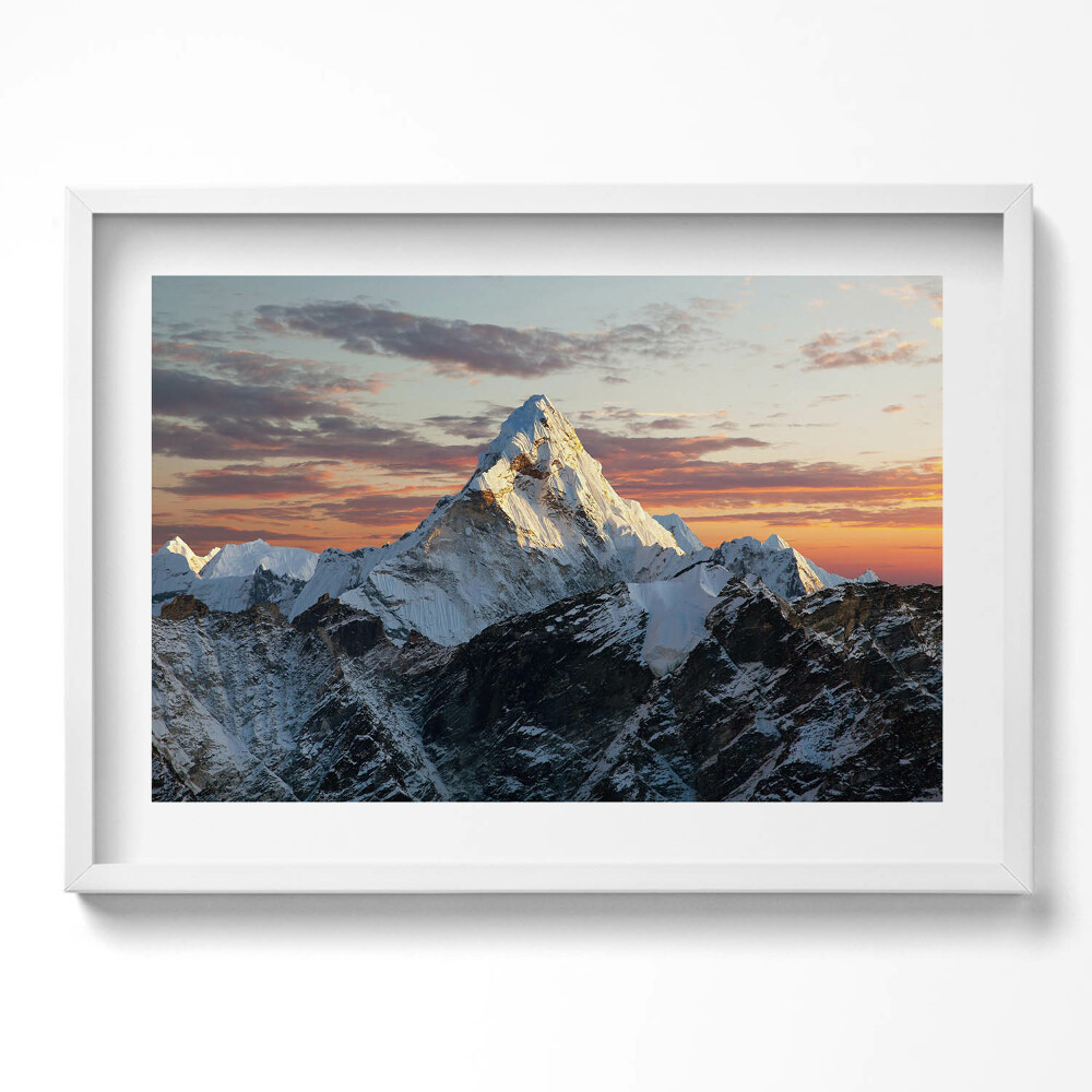 Kép keretben Havas hegy csodás naplementében