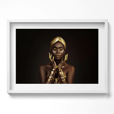 Kép keretben Elegáns nő arany kiegészítőkkel