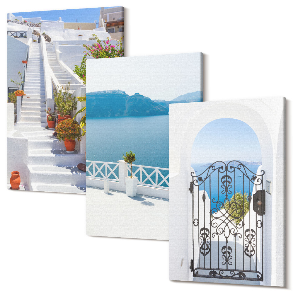 Háromrészes vászonkép szett Fehér lépcső növényekkel, tengerre néző kilátással és kapuval