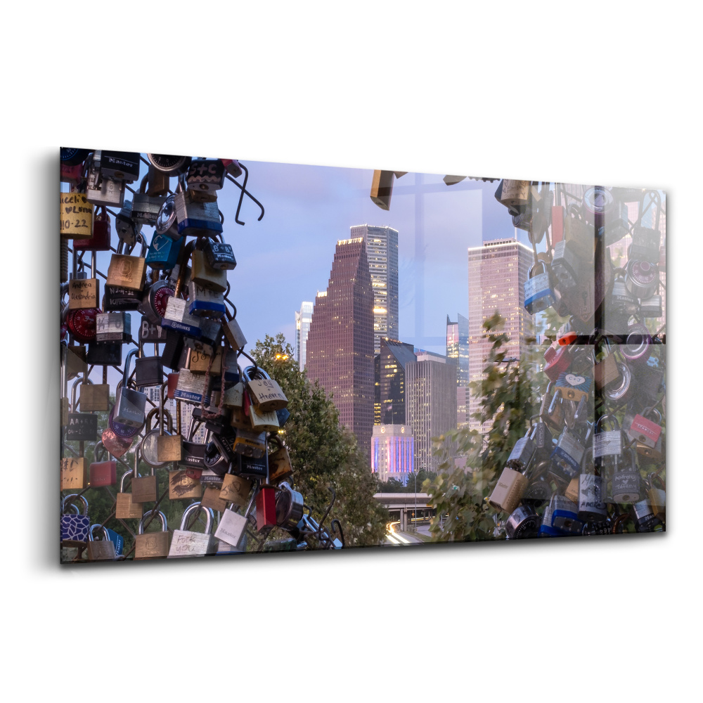 Üvegkép falra lakatok a szerelem hídján