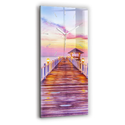 Négyszögletes üvegóra Híd a kikötőben este