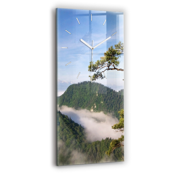 Téglalap alakú üvegóra Sokolica-csúcs a Pieniny-hegységben