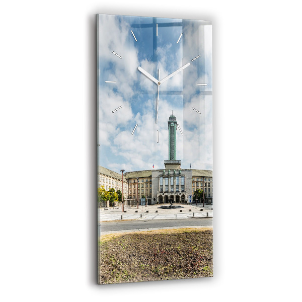 Téglalap alakú üvegóra Ostrava panorámája