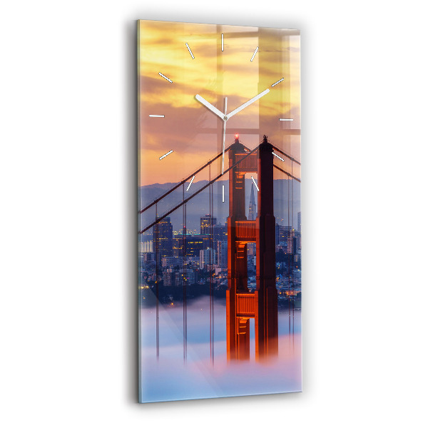 Négyszögletes üvegóra Híd San Franciscóban