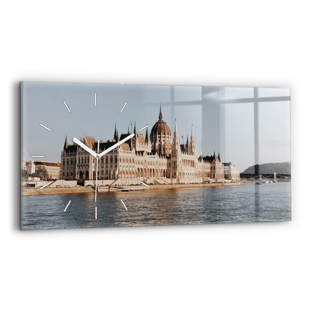 Vízszintes üvegóra Parlament Budapesten