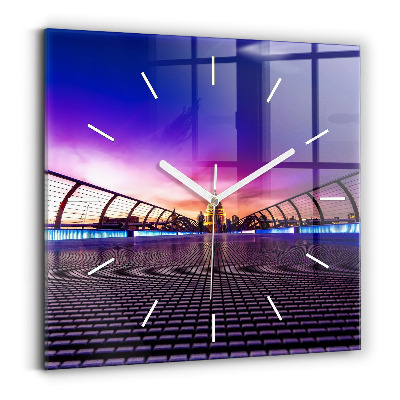 Szögletes üvegóra Szent Pál katedrális