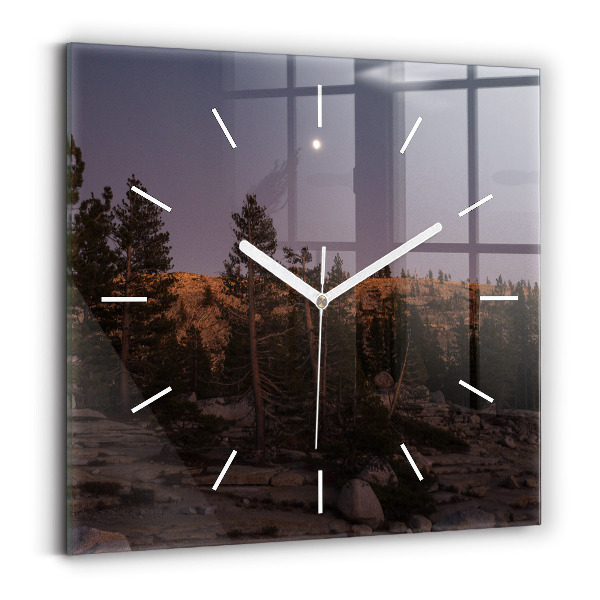 Szögletes üvegóra A Yosemite köves útja
