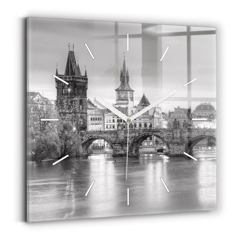 Szögletes fali üvegóra Károly híd Prágában